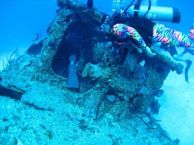 Diving in Negril, Jamaica - By Ken